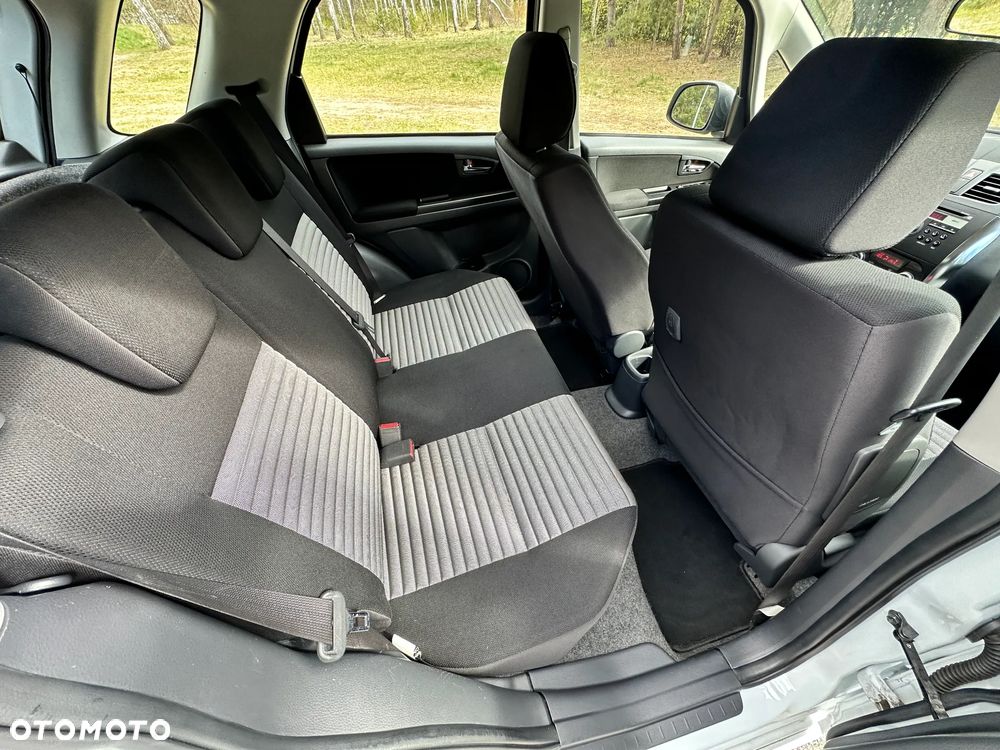 Suzuki SX4 1.6 VVT 4x2 City+ - 23
