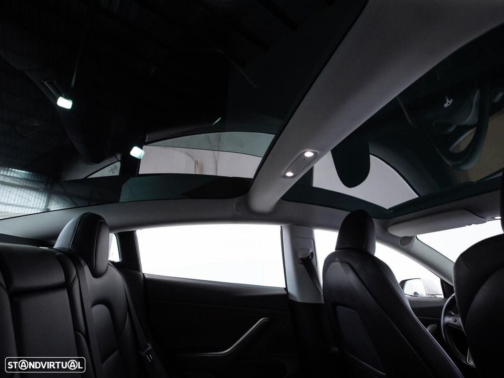Tesla Model 3 Long-Range Dual Motor AWD - 14