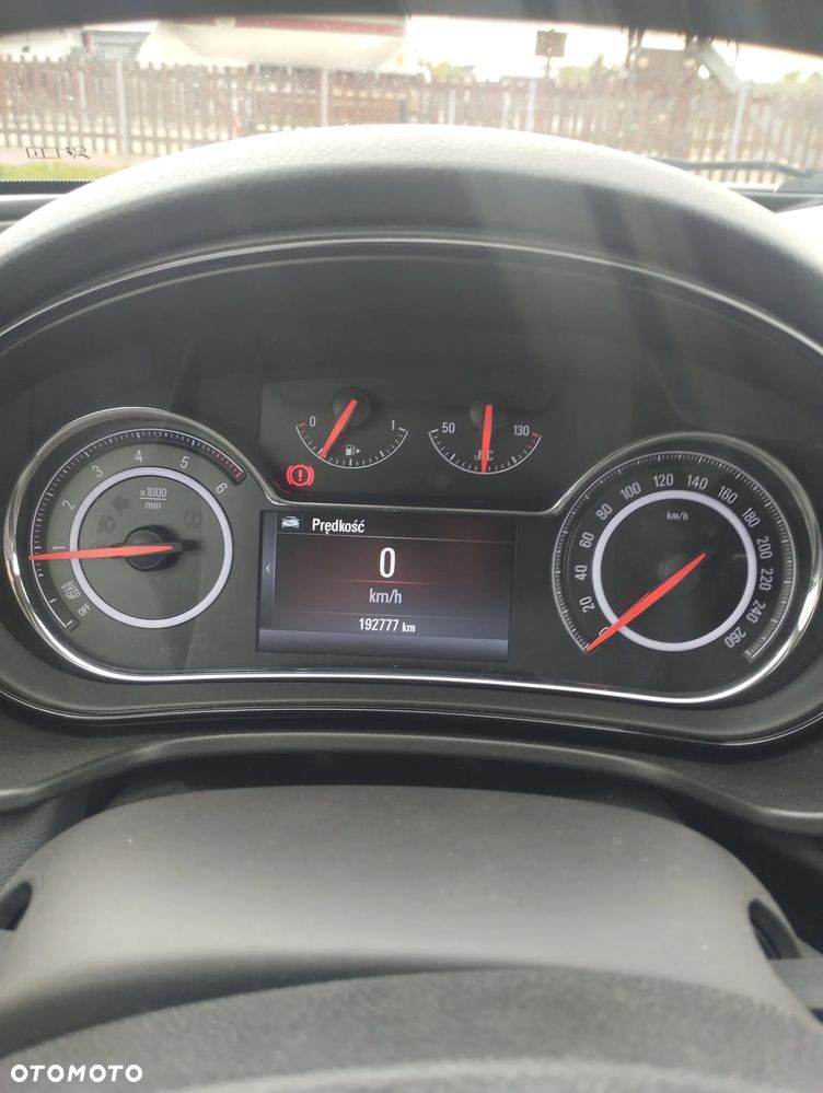Opel Insignia 2.0 CDTI EcoFLEX S&S - 6