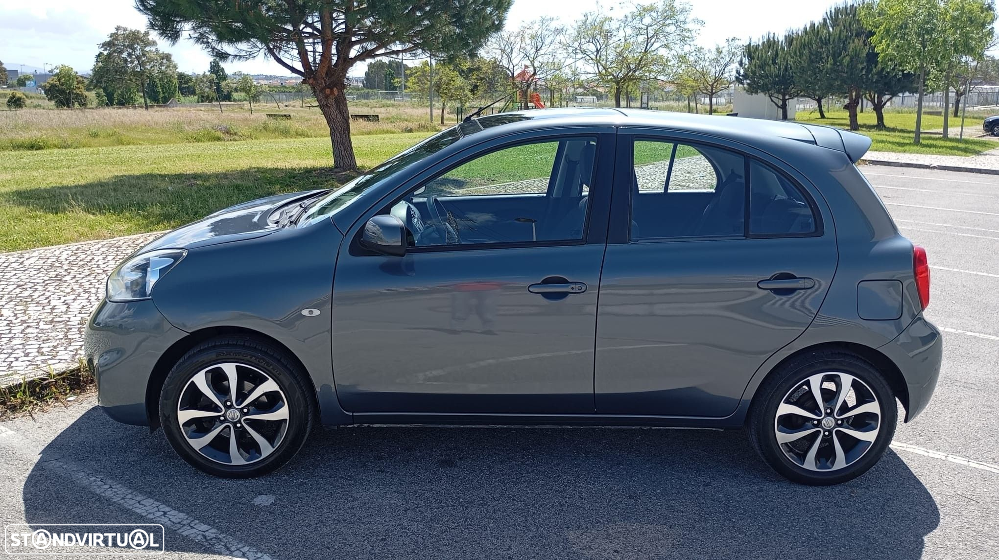 Nissan Micra 1.2 Tekna Premium - 4