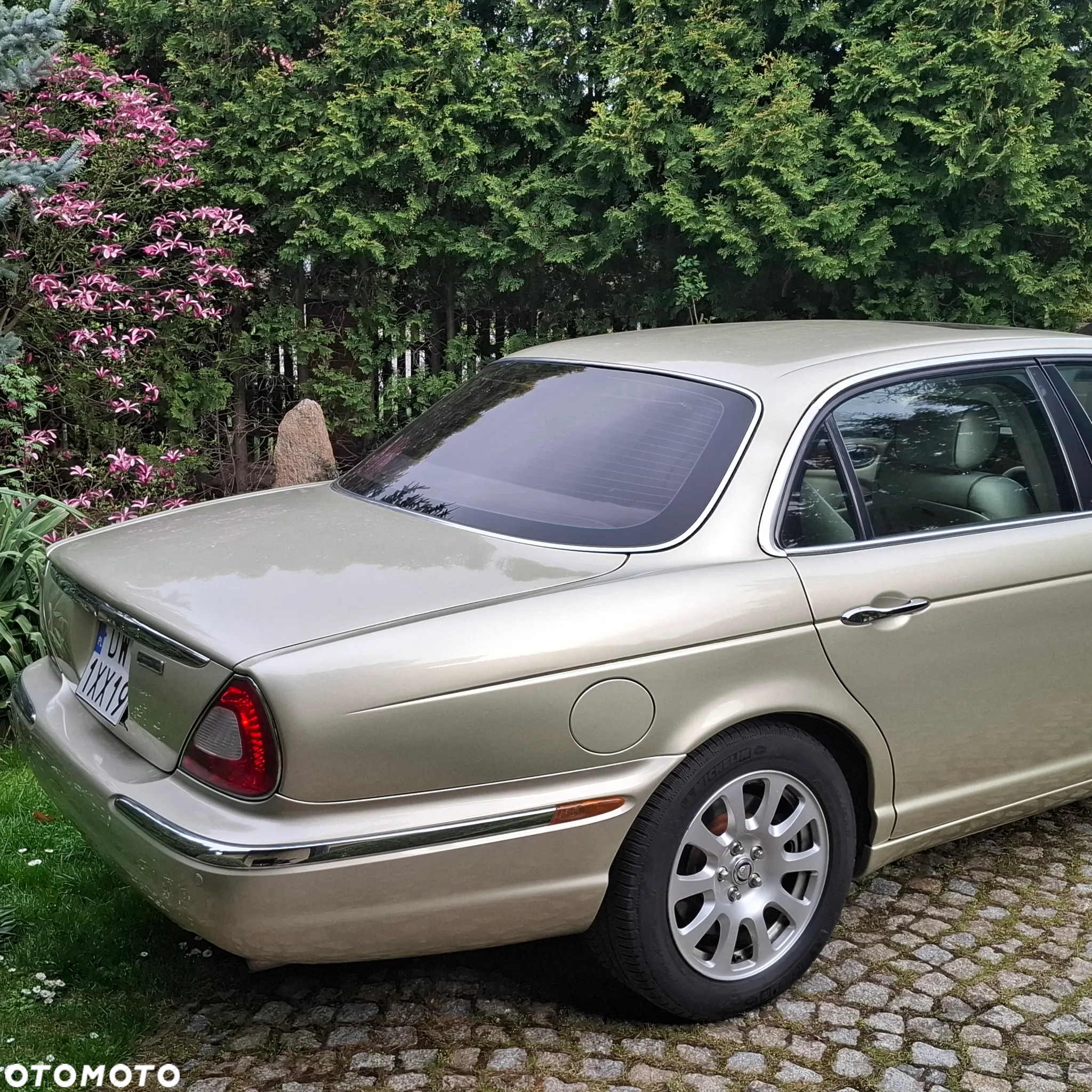 Jaguar XJ XJ8 4.2 LWB High - 11