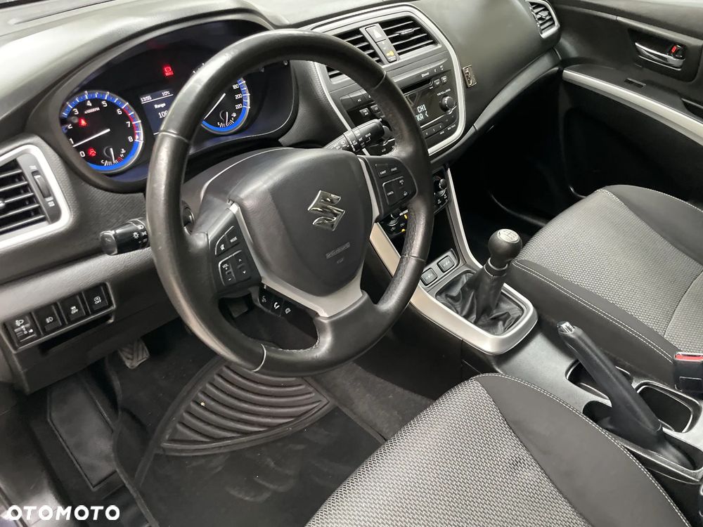 Suzuki SX4 S-Cross 1.6 VVT 4x2 Comfort - 9