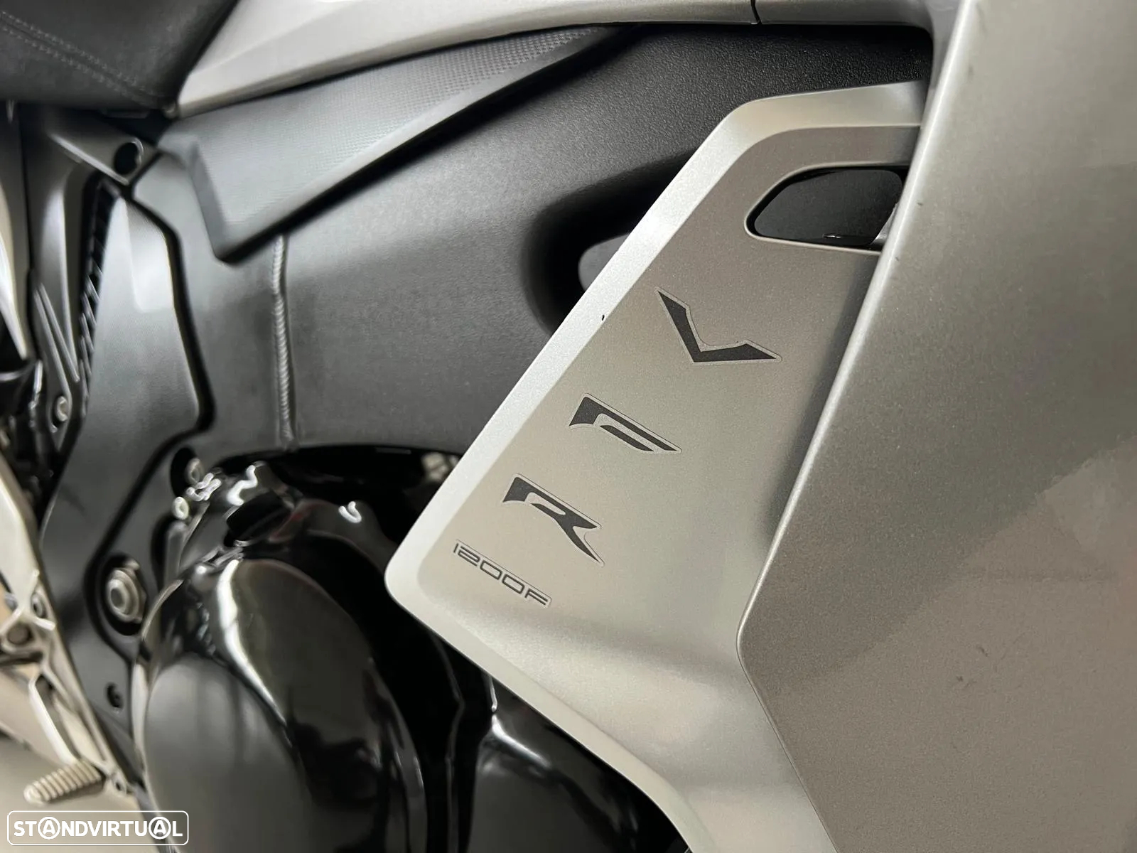 Honda VFR 1200 - 11
