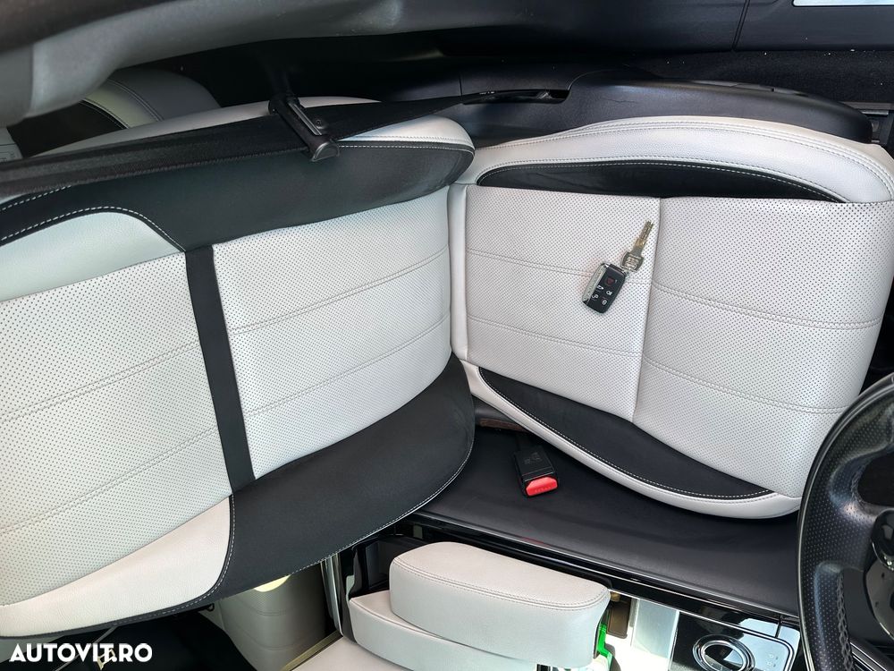 Land Rover Range Rover Velar 3.0 R-Dynamic SE - 14