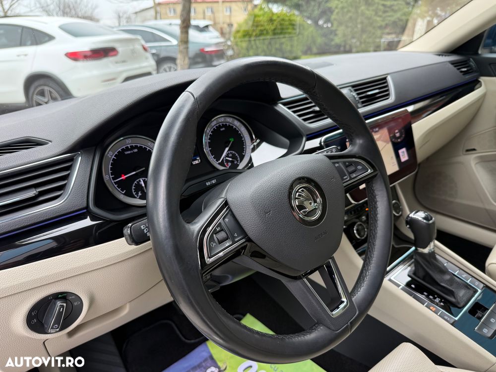 Skoda Superb 2.0 TDI DSG L&K - 9