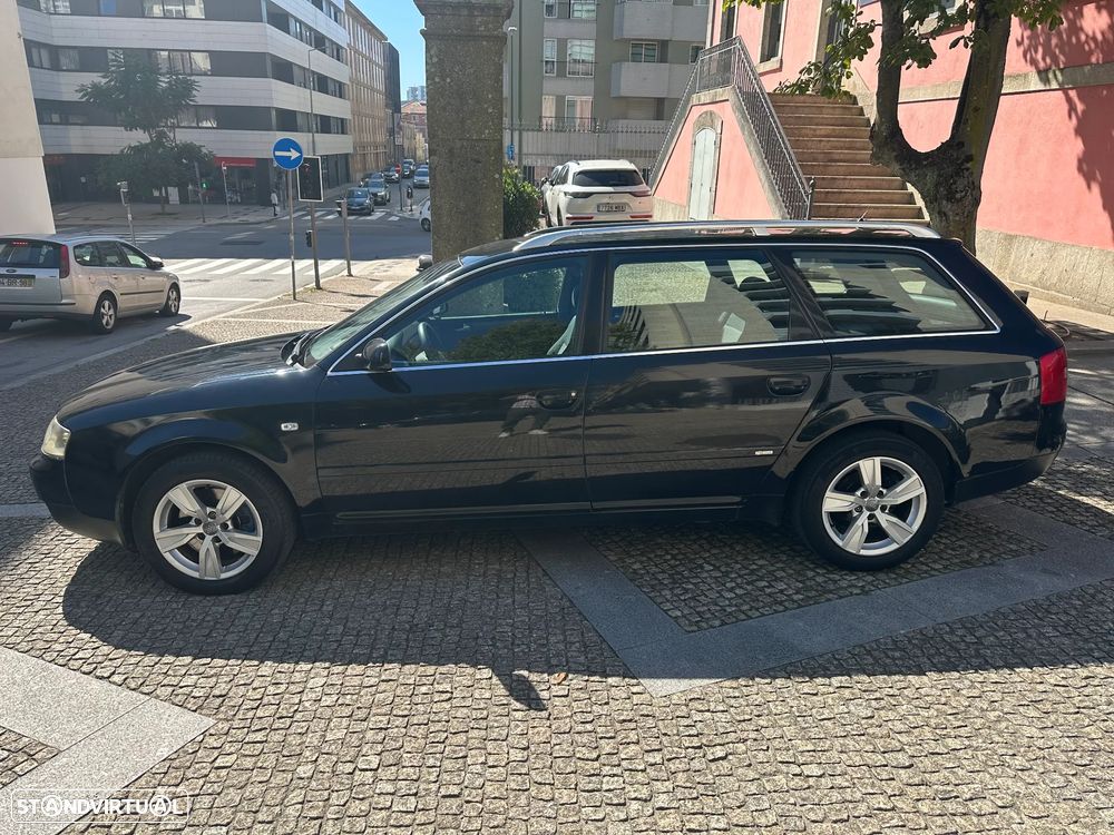 Audi A6 Avant 2.5 TDI V6 - 3