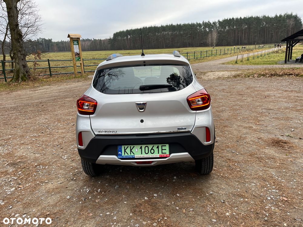 Dacia Spring Electric 45 Essential - 13