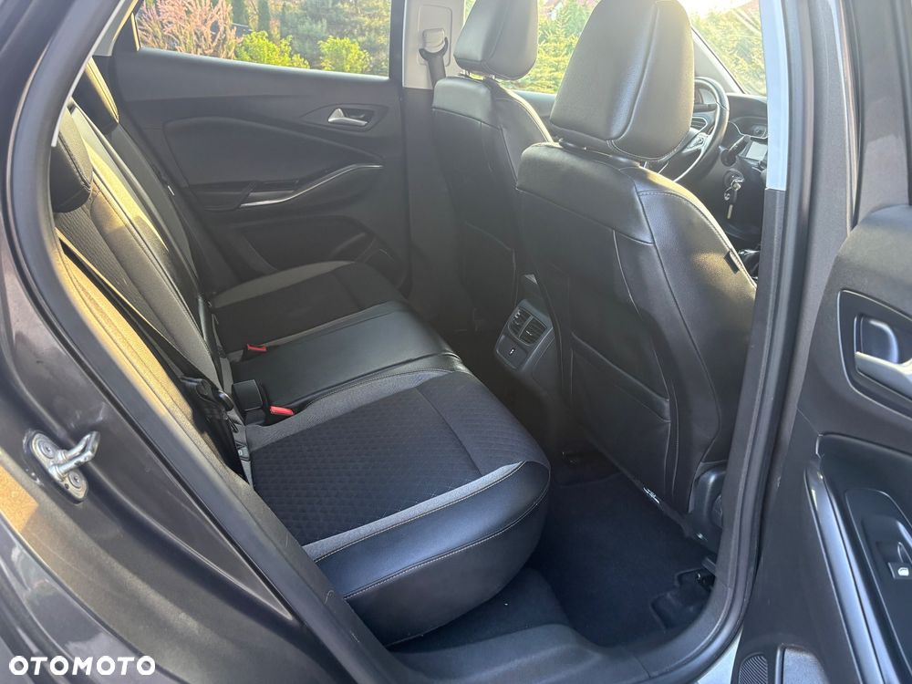 Opel Grandland X 1.2 T GPF Elegance Business Pack S&S - 29