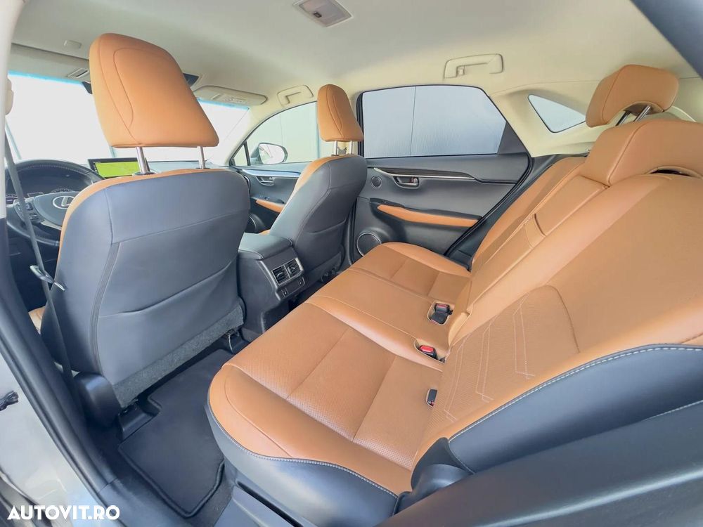 Lexus Seria NX 300h E-FOUR Luxury Line - 18