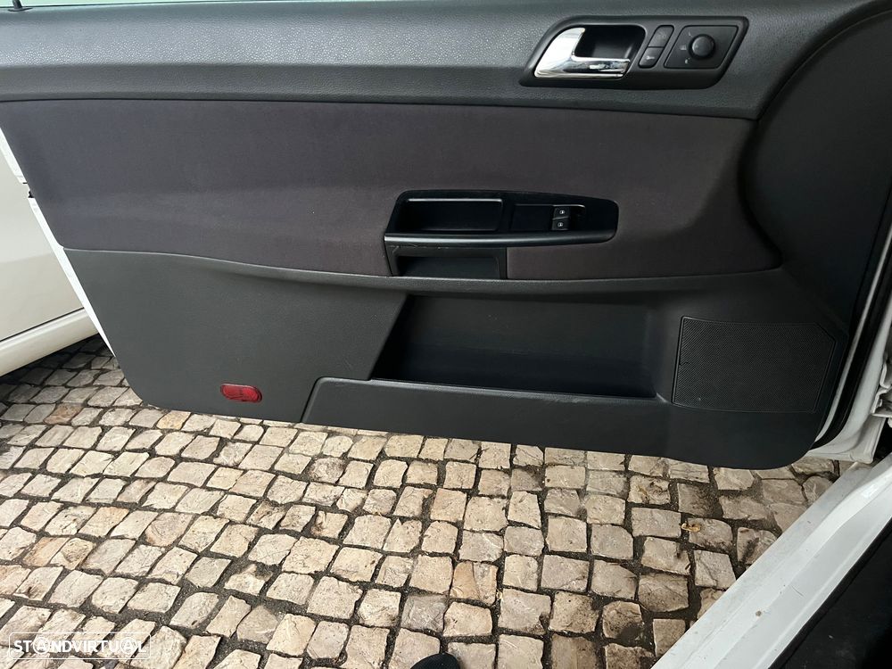 VW Polo 1.4 TDi Trendline AC - 12
