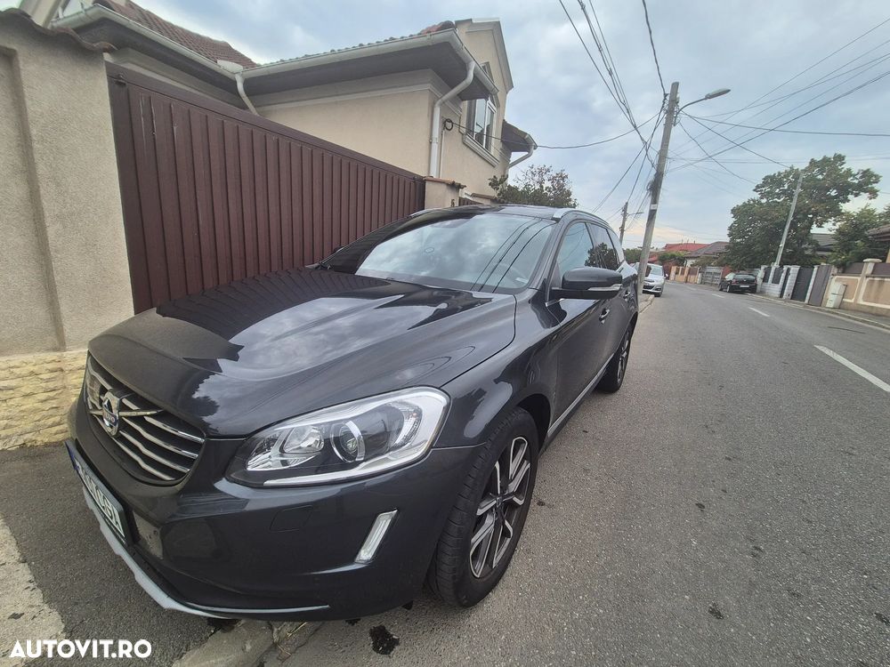 Volvo XC 60 D5 AWD Geartronic Summum - 2