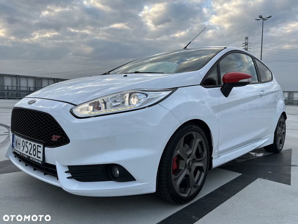Ford Fiesta 1.6 EcoBoost ST - 1