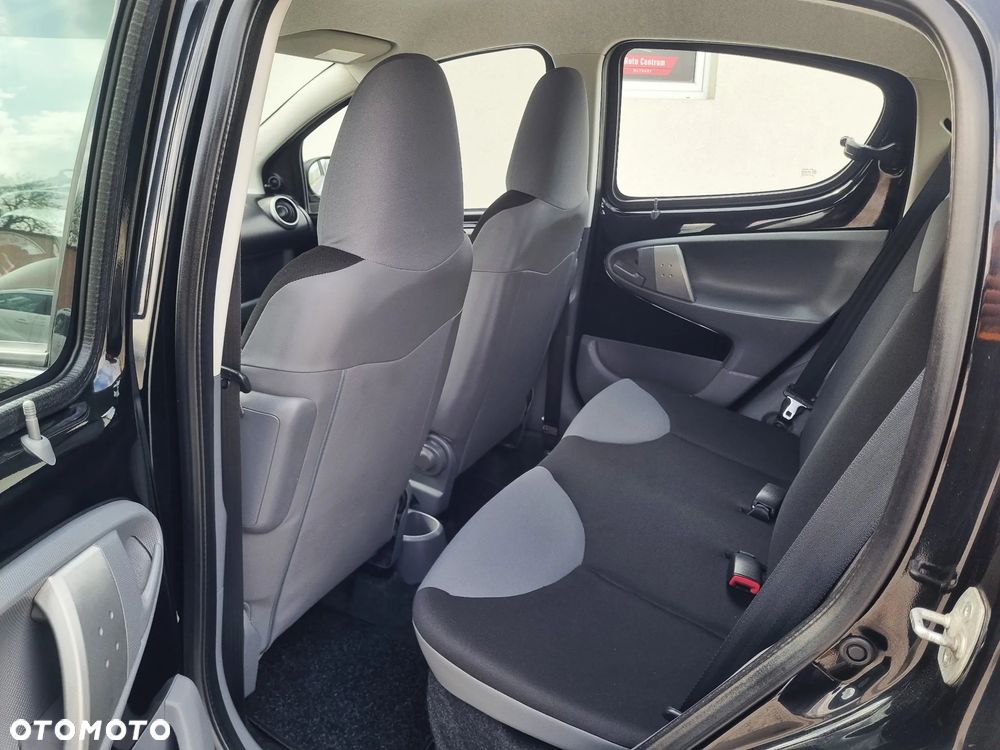 Peugeot 107 1.0 Happy Euro5 - 9