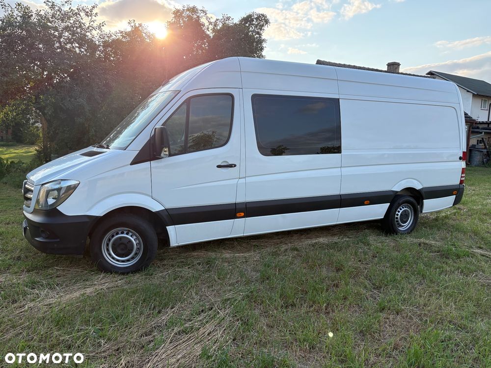 Mercedes-Benz Sprinter - 2