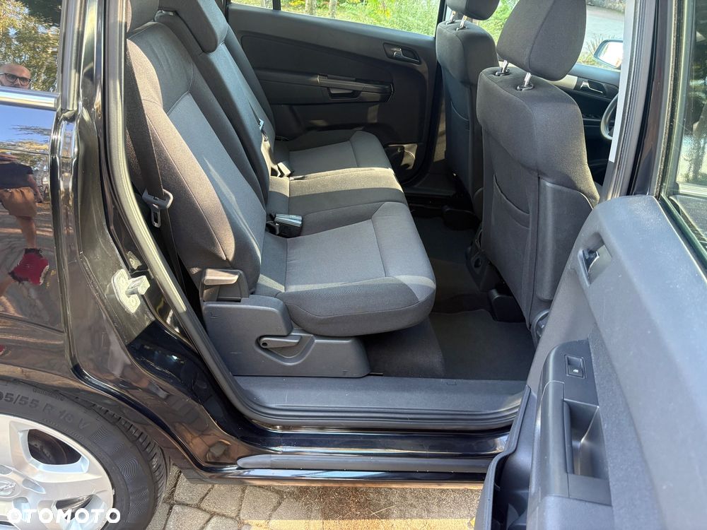 Opel Zafira 1.8 Easytronic Sport - 30
