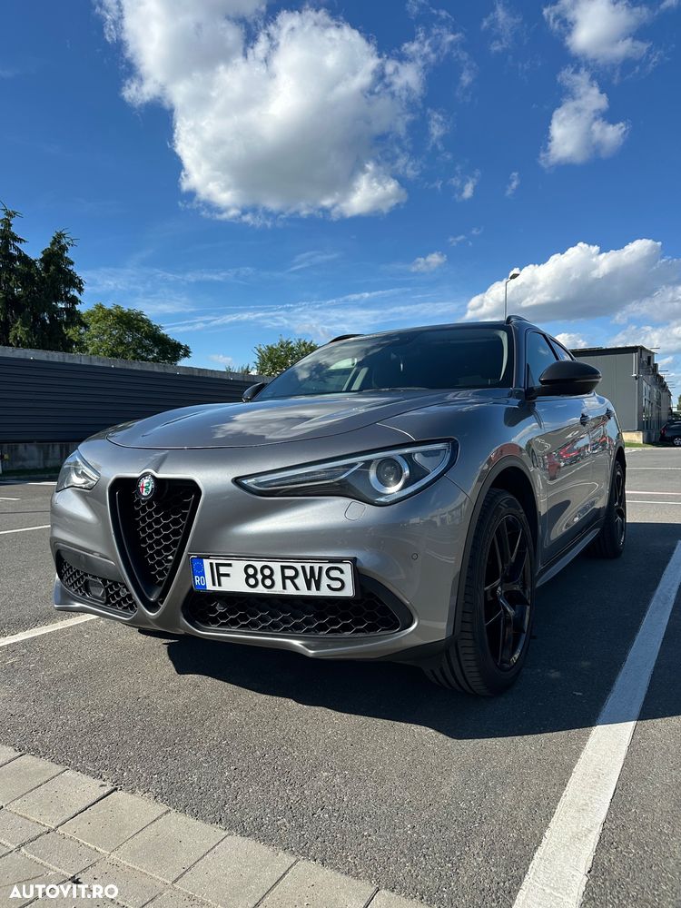 Alfa Romeo Stelvio 2.0 Turbo AWD AT8 Super - 2