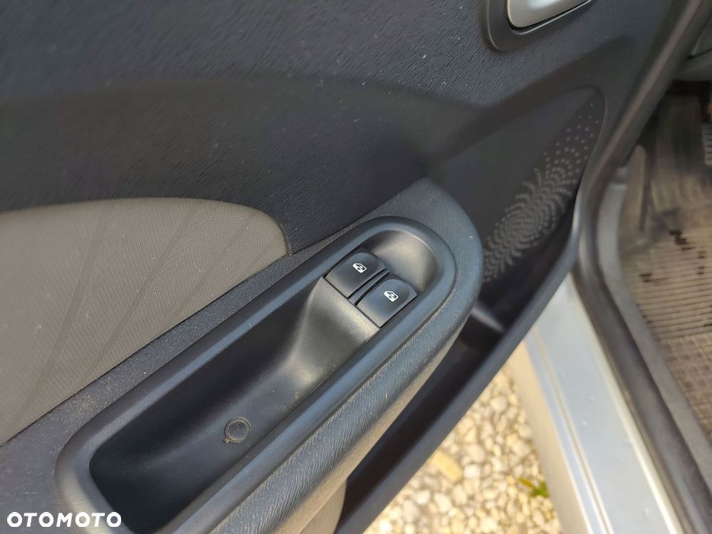 Renault Twingo 1.2 16V Access - 21