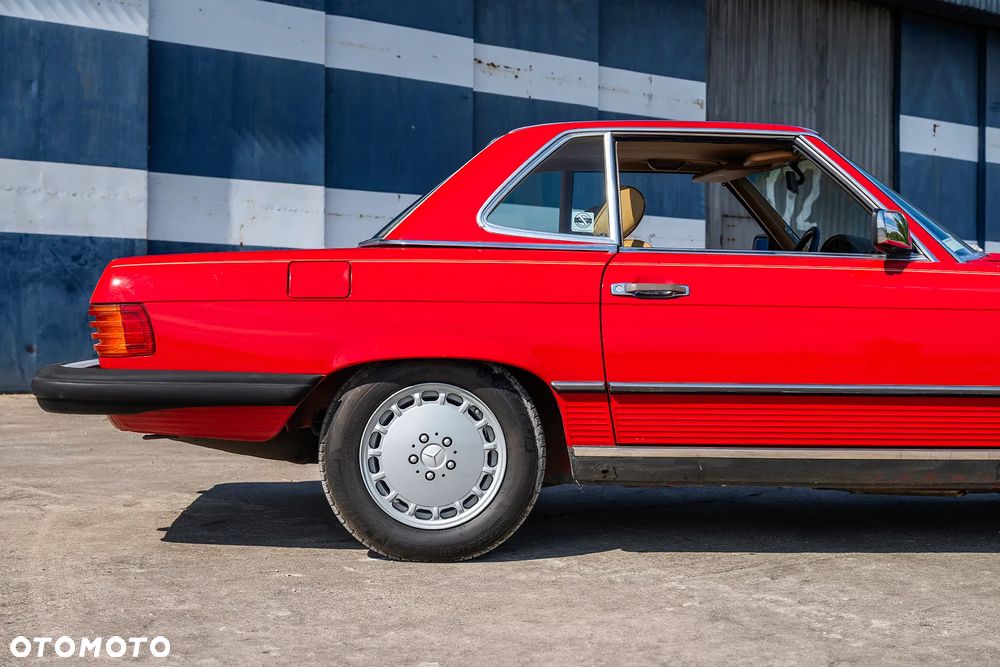 Mercedes-Benz SL - 12