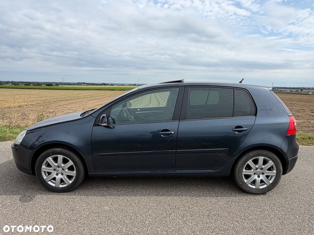 Volkswagen Golf 1.6 Tour Edition - 5