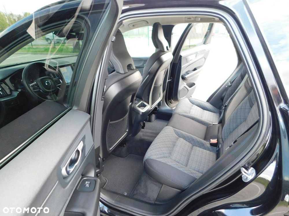 Volvo XC 60 - 16