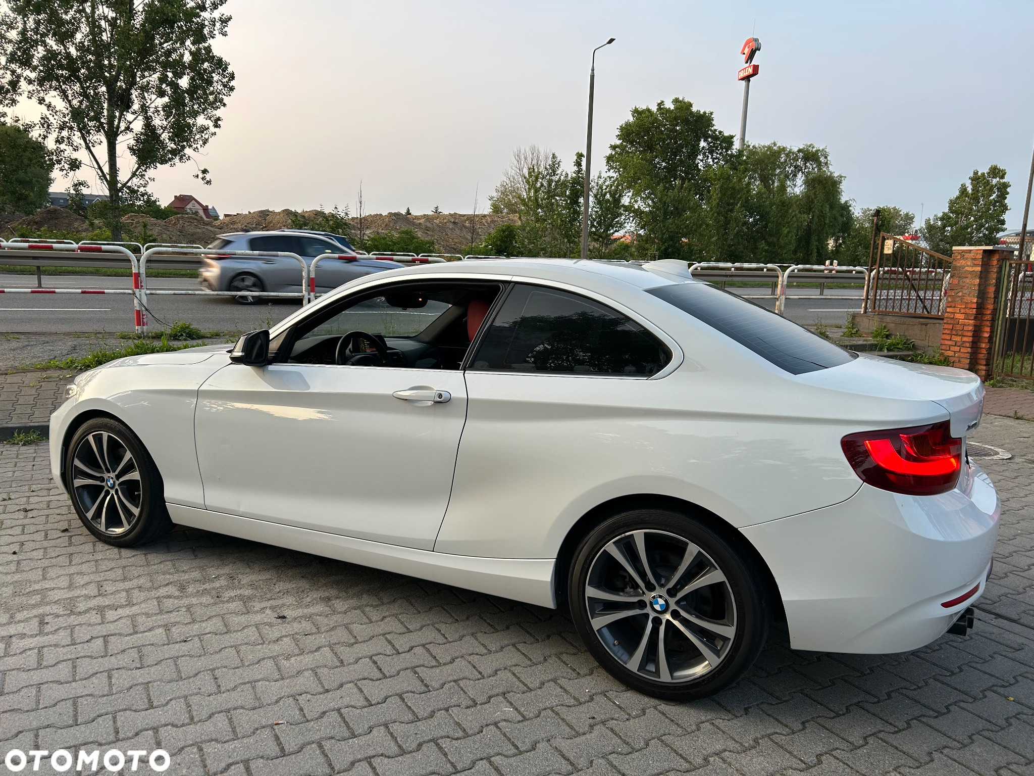 BMW Seria 2 228i Coupe Sport Line - 4