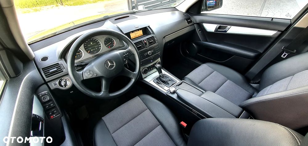 Mercedes-Benz Klasa C - 29