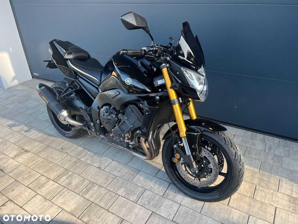 Yamaha FZ8 - 1