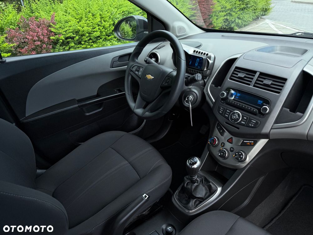 Chevrolet Aveo 1.2 LT - 5
