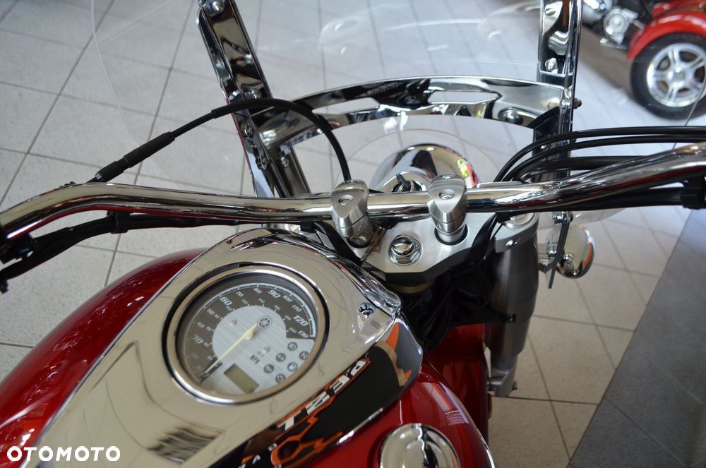 Yamaha XVS - 32
