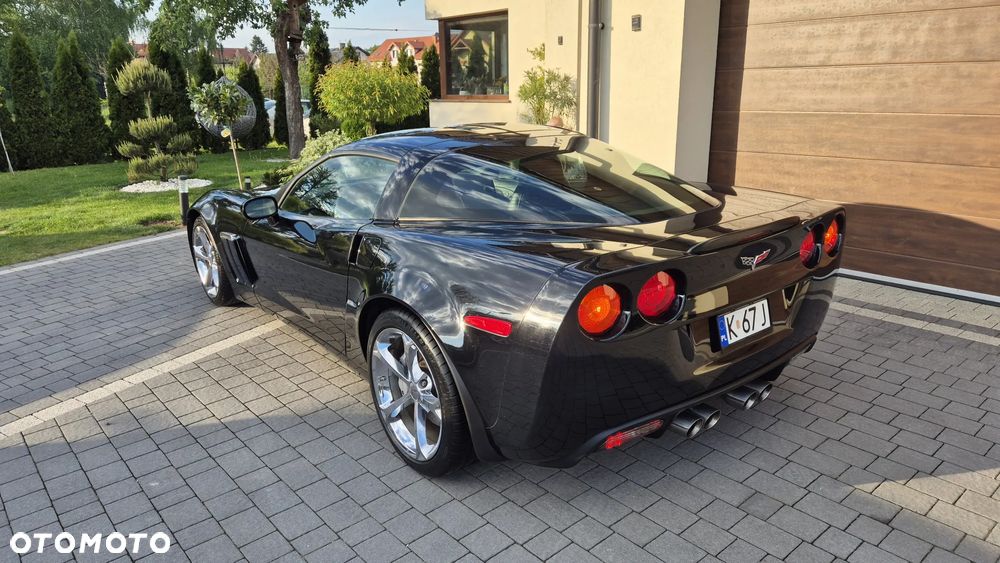 Chevrolet Corvette - 3