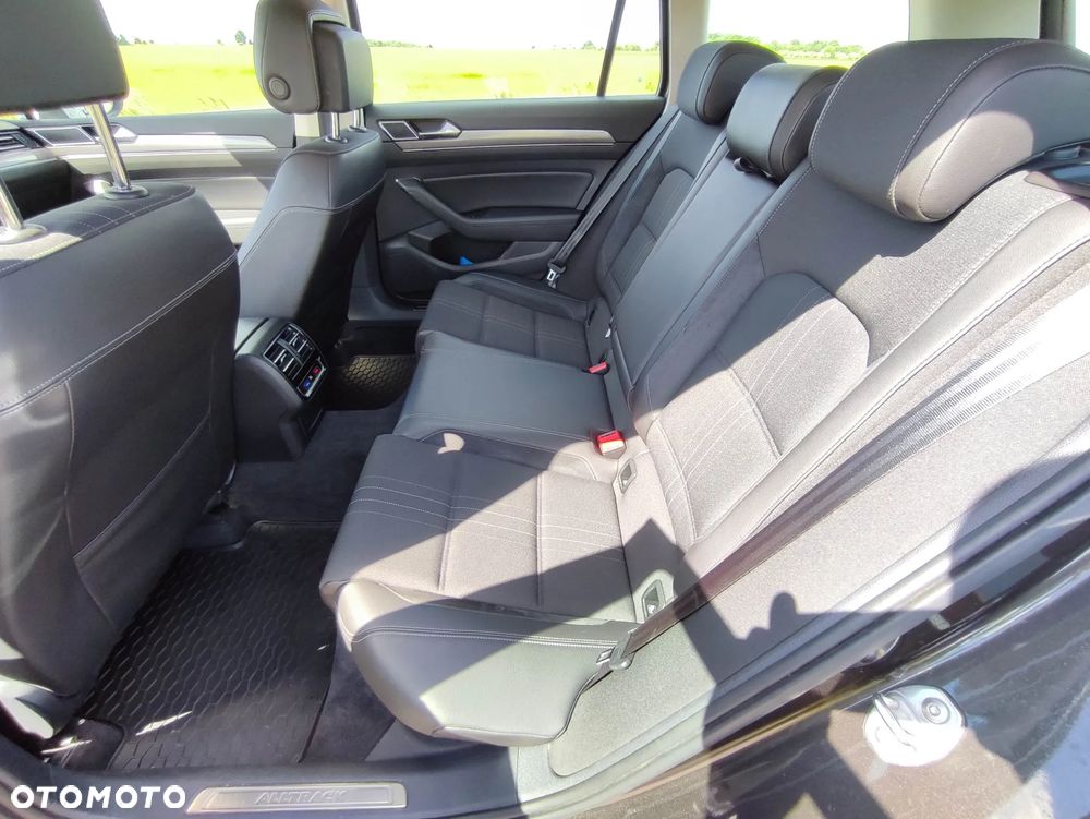 Volkswagen Passat Alltrack - 14