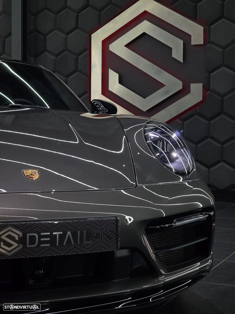 Porsche 911 (992) Carrera 4 GTS PDK - 27