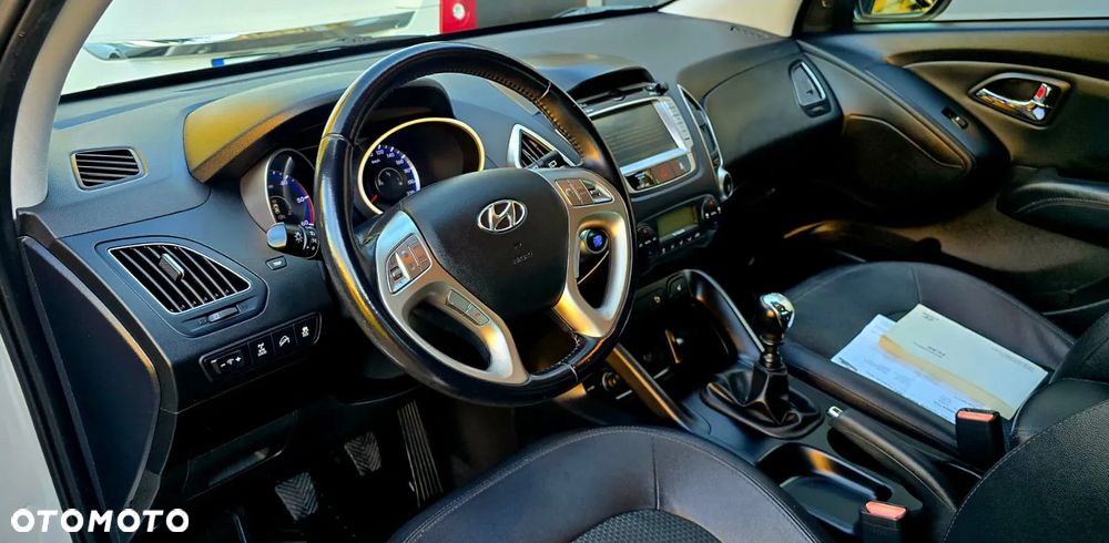 Hyundai ix35 2.0 CRDi Premium 4WD - 27