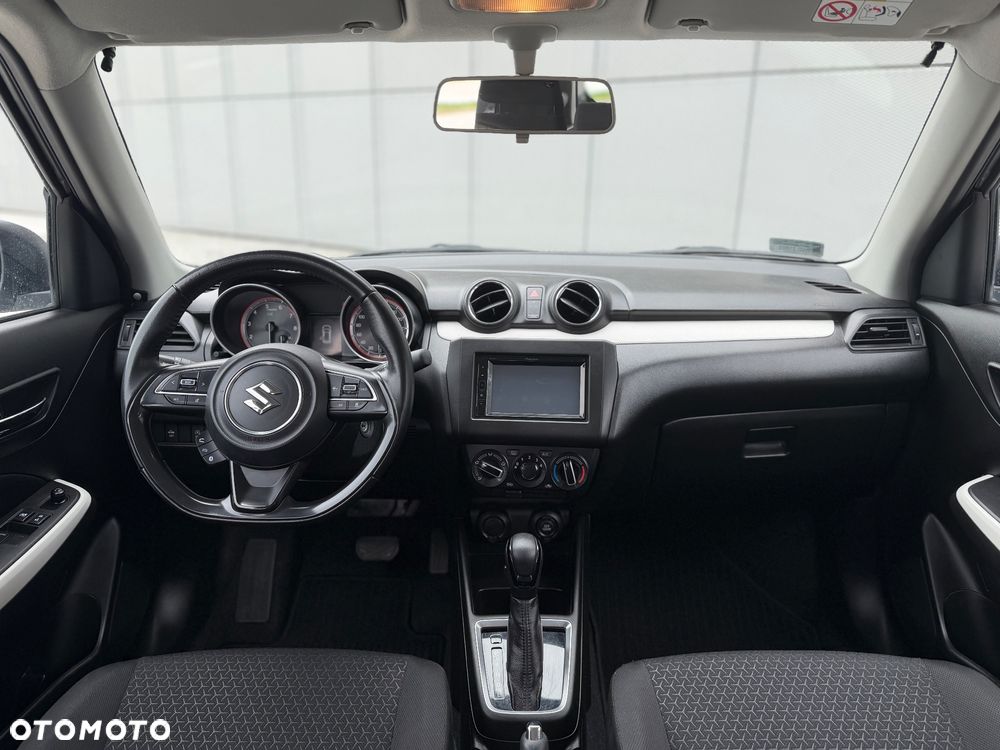 Suzuki Swift - 3