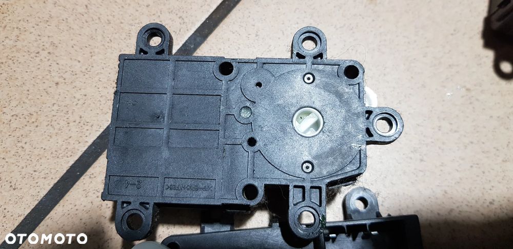 Chevrolet Captiva Lift Silniczek Nagrzewnicy - 5