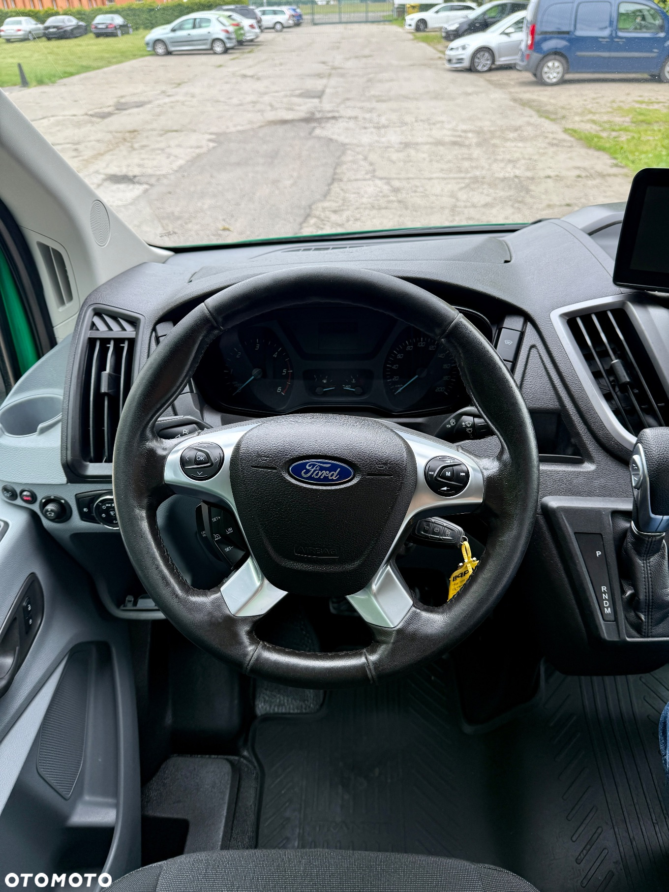 Ford Transit 350 - 13