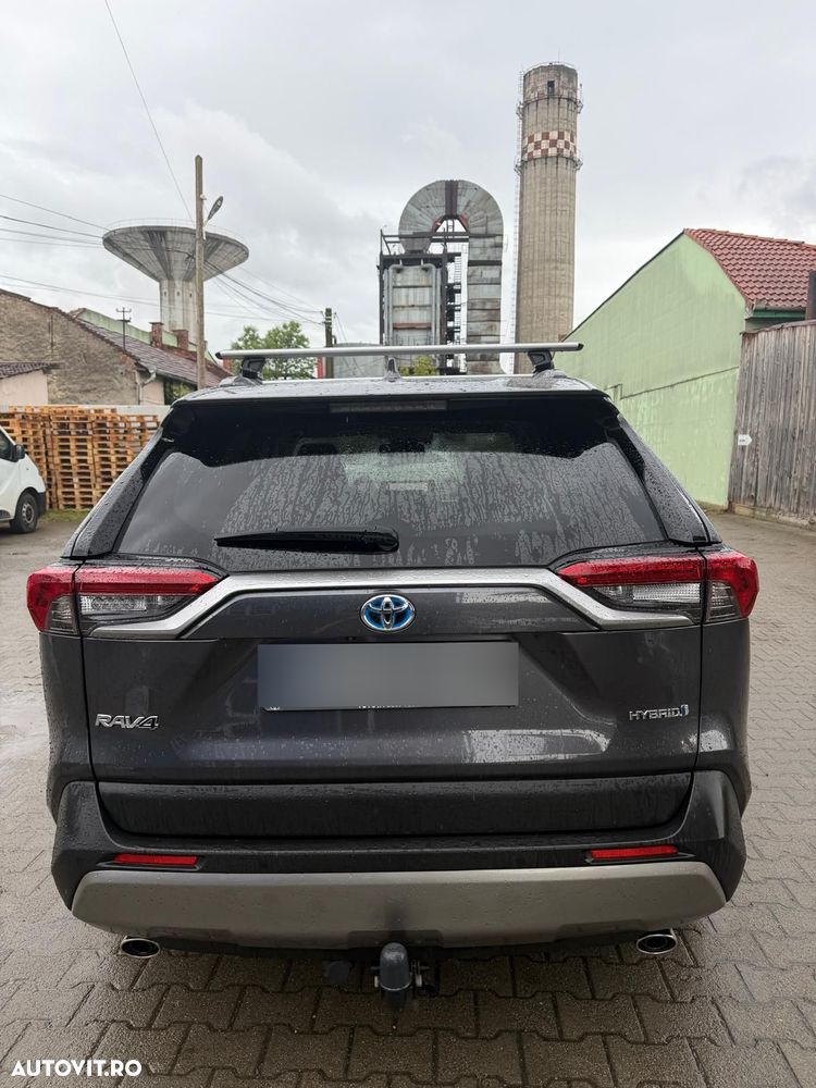 Toyota RAV4 2.5 VVT-iE 4x4 Luxury - 4