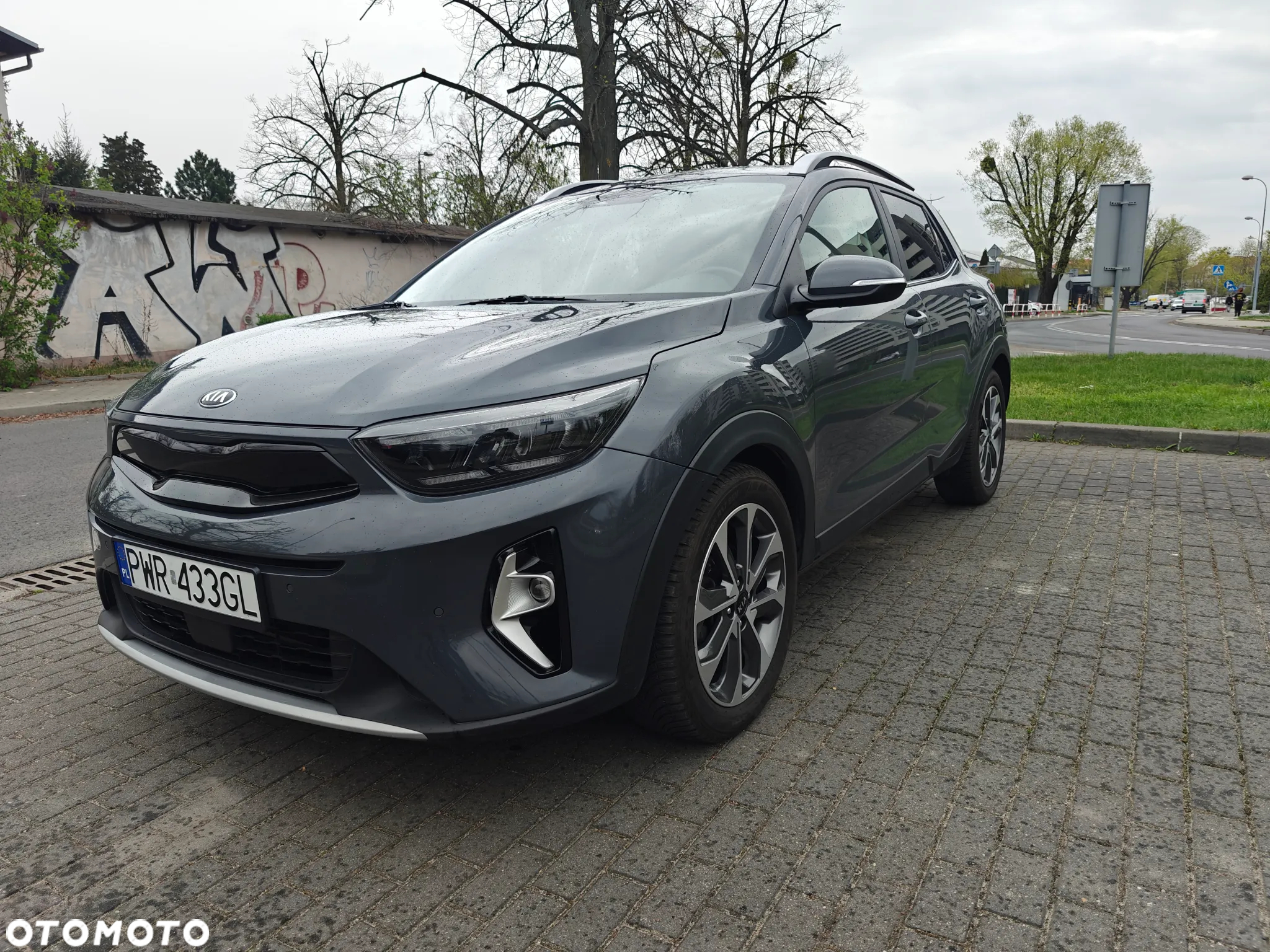 Kia Stonic 1.0 T-GDI L Business Line - 4