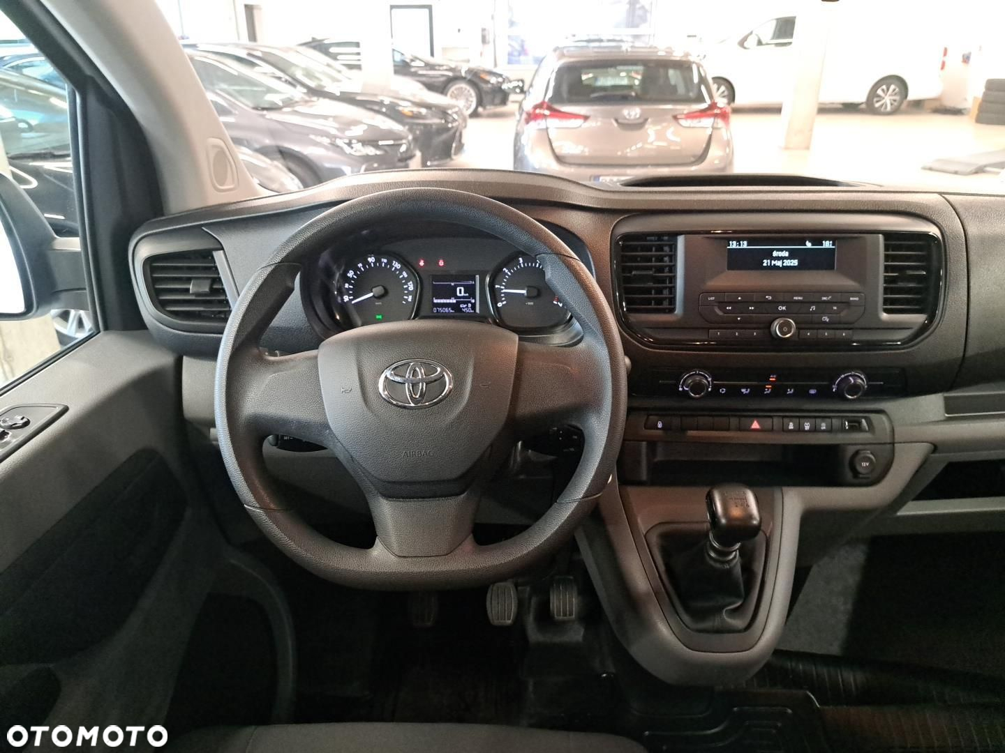 Toyota PROACE - 12
