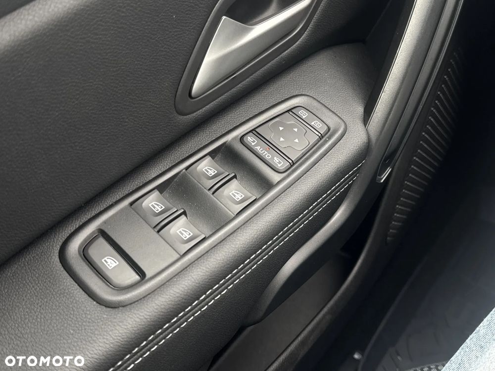 Dacia Duster 1.0 TCe Journey - 28