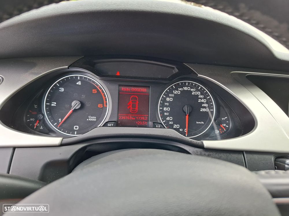 Audi A4 2.0 TDI S-line - 13