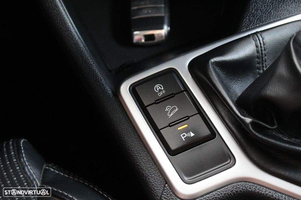 Kia Sportage 1.7 CRDI ISG TX Prime - 23