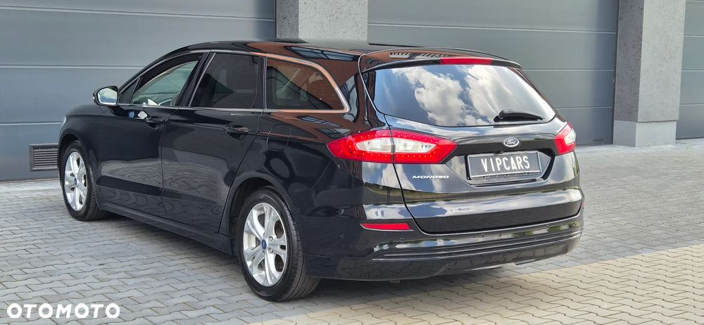 Ford Mondeo 2.0 TDCi STart-Stopp Titanium - 17