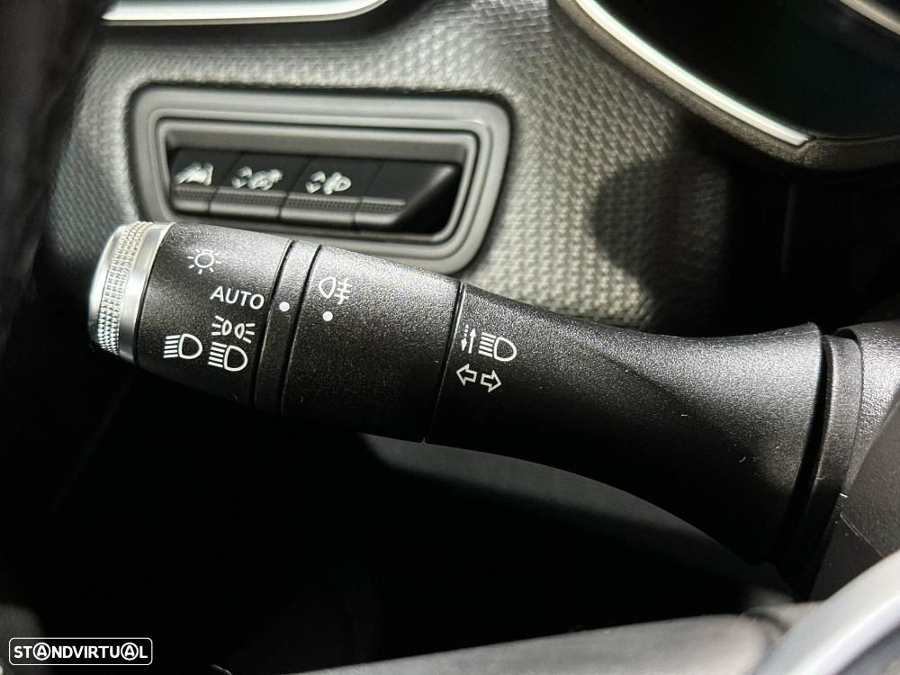 Renault Clio 1.6 E-Tech Intens - 42