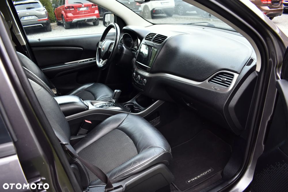 Fiat Freemont 2.0 Multijet 16V DPF Automatik Allrad Cross - 34