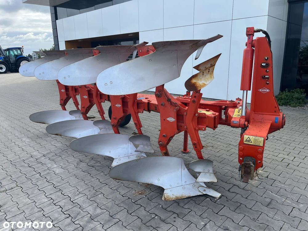 Kuhn MultiMaster 121 - 2
