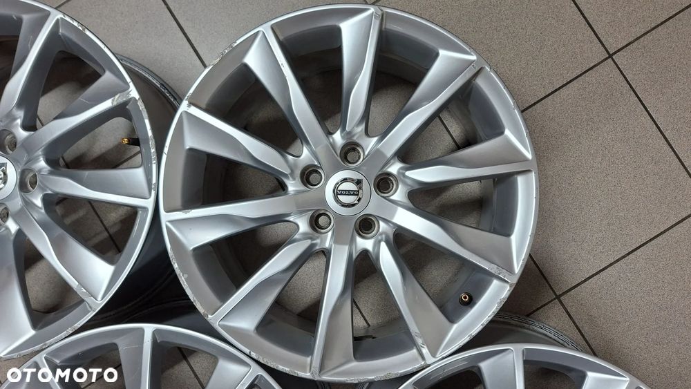 Felgi Aluminiowe 18 Volvo S90 V90 5x108 ET 42 - 8