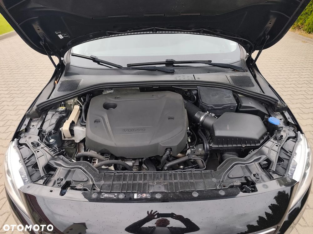 Volvo S60 D3 Summum - 31