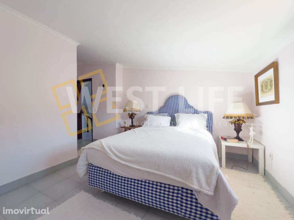 EXCLUSIVO WEST LIFE - Moradia T4 com Piscina e vista fantástica a 5... - Grande imagem: 3/35