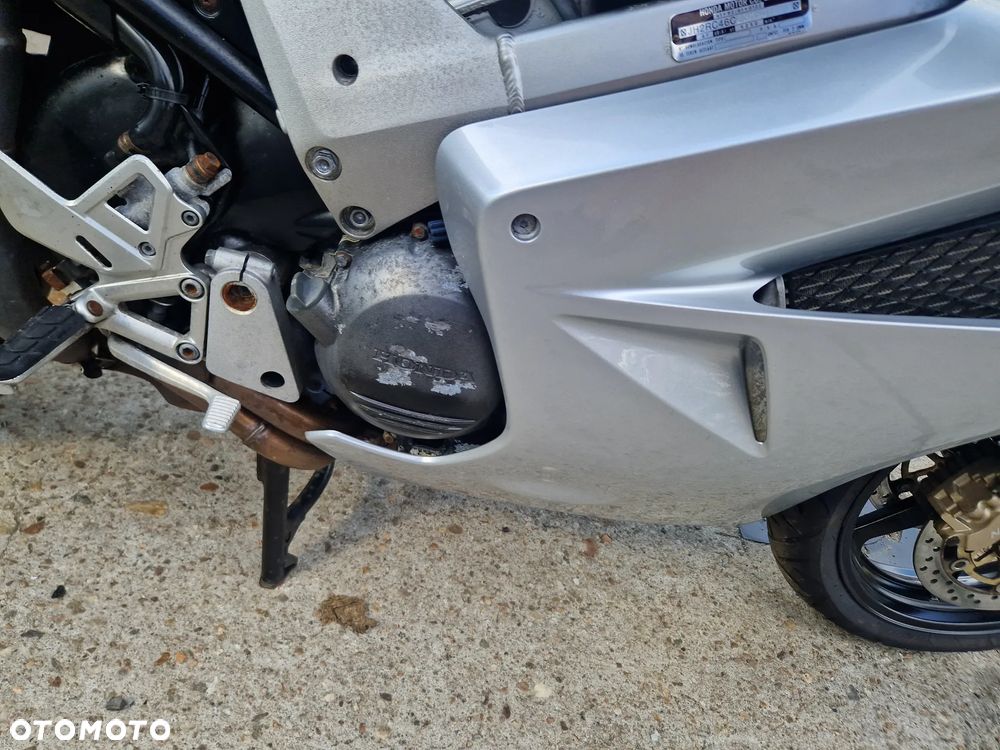 Honda VFR - 20